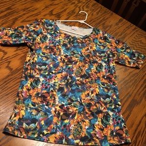 LuLaRoe xxl Gigi top NWOT